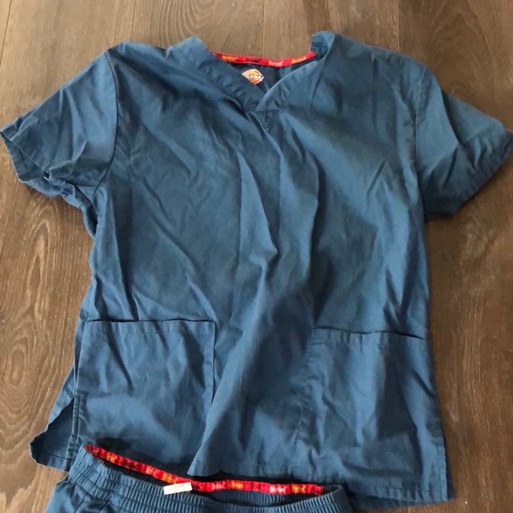BOTH Scrub Sets (: small top & medium pants